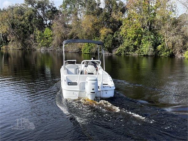 2024 CARAVELLE 19EBO BOWRIDER