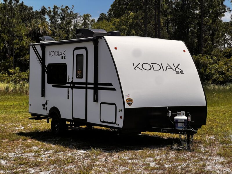 2025 KODIAK 17SRB REAR BATH