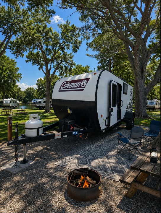 2025 COLEMAN RUBICON REAR KITCHEN
