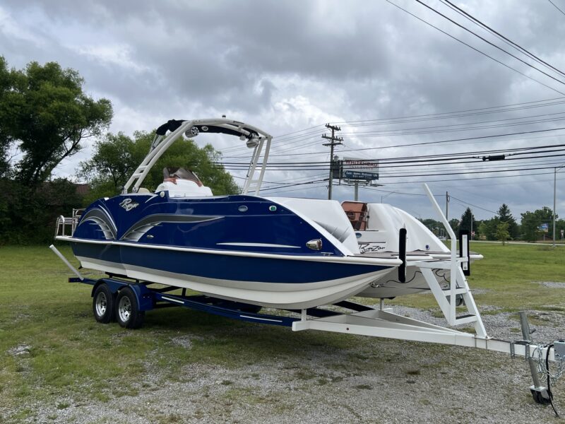 2025 RAZOR 251XL UR