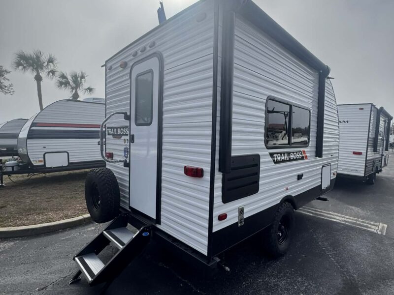 2026 TRAIL BOSS 150RD REAR DINETTE