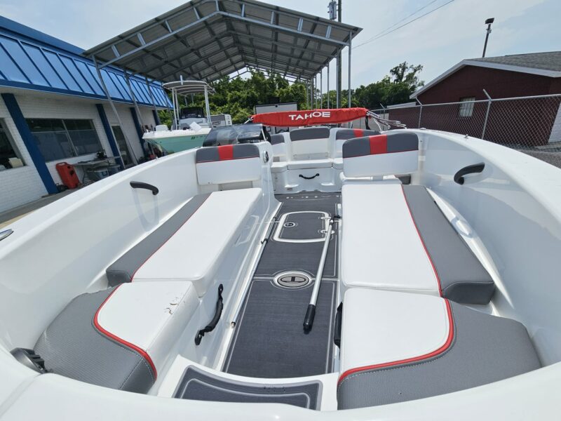 2024 TRACKER TAHOE T18 BOWRIDER